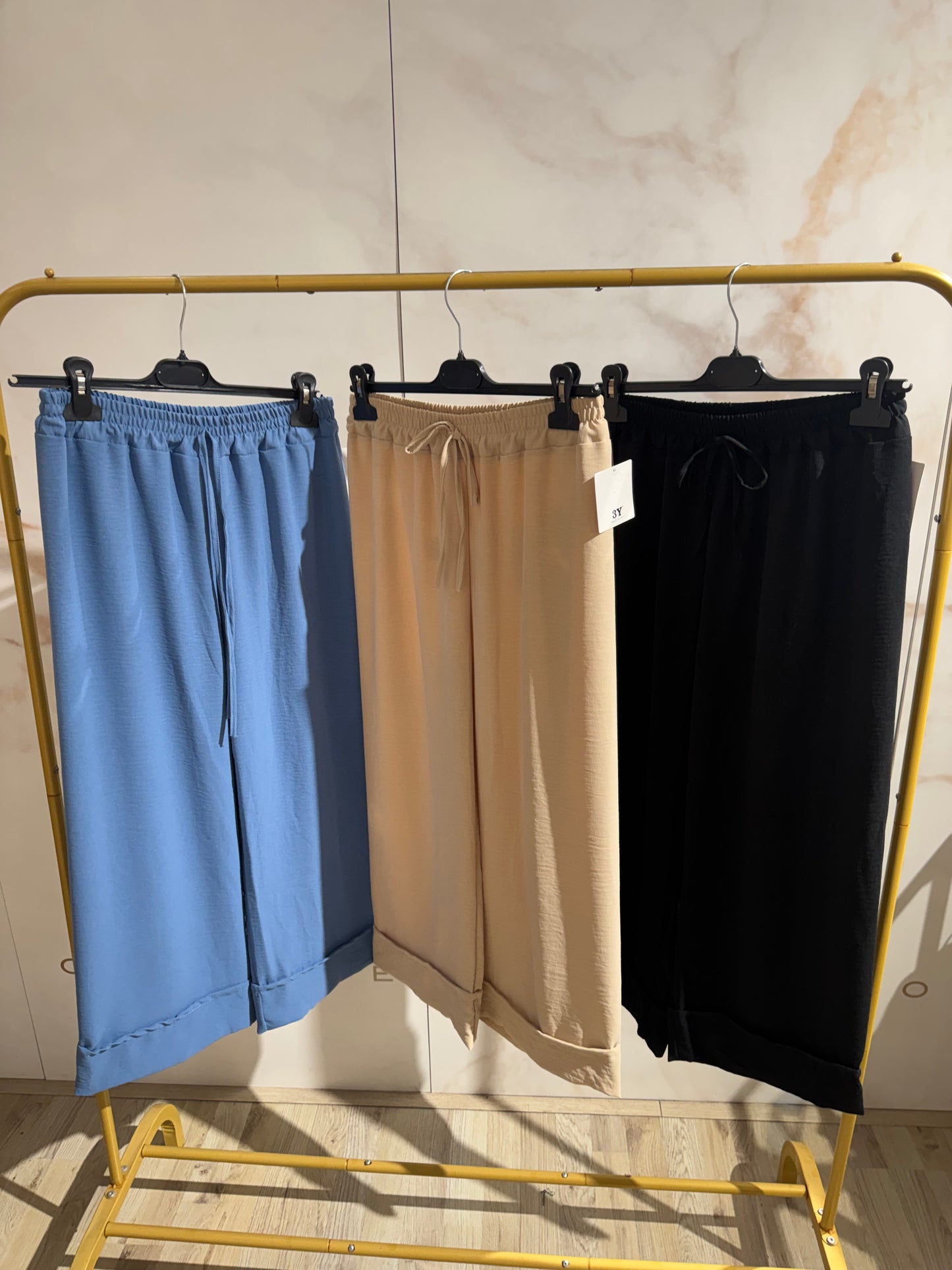 Pantaloni CAPRI